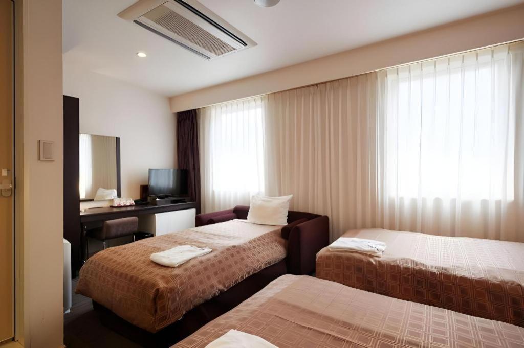 Hotel Yuquesta Asahibashi Naha Exterior photo